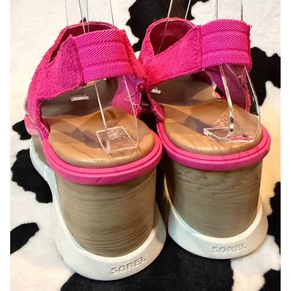 Sorel Joanie III Slingback Wedge Sandal in Fuchsia Fizz/Chalk Women's Size 8 - Picture 7 of 9